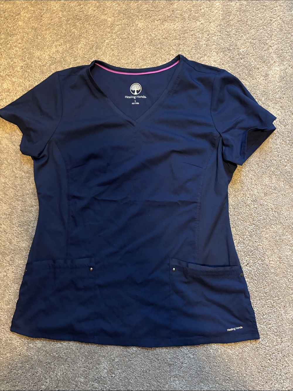 Healing Hands Women’s Navy V-Neck Scrub Top (L)